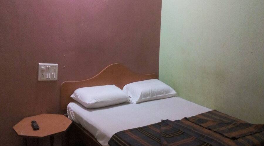 Bhagyalakshmi Deluxe Lodge, Mysore 3